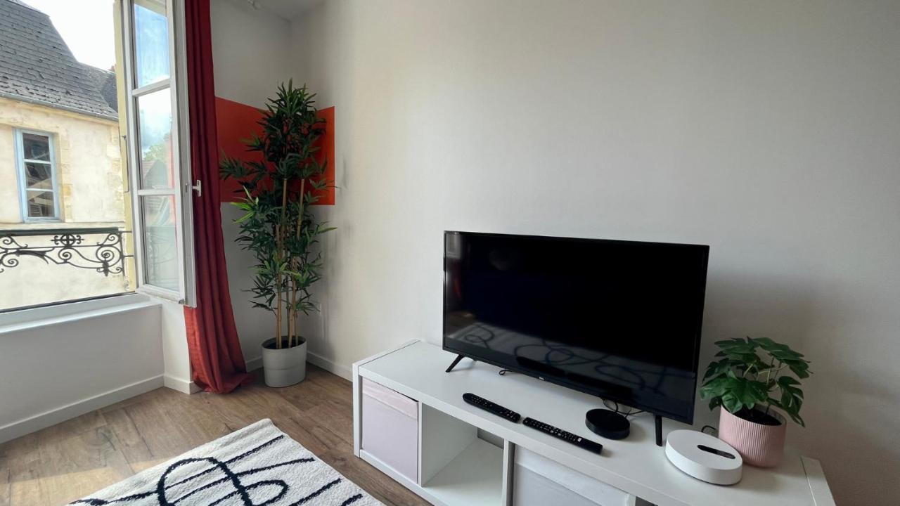 L'Artiste En Duplex Apartment Nevers Ngoại thất bức ảnh